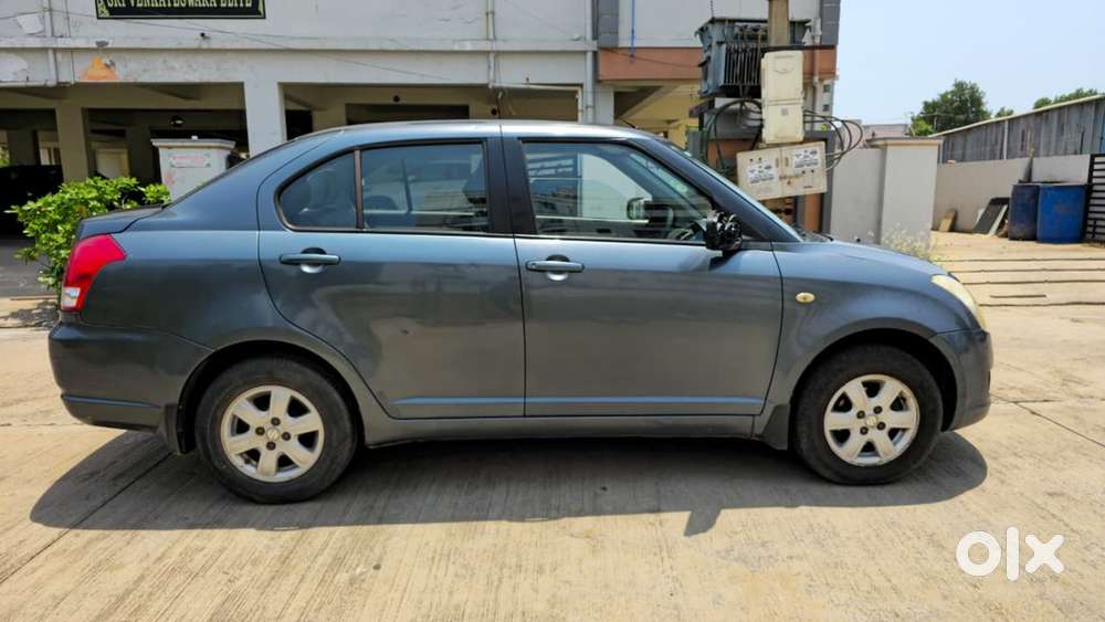 Swift Dzire Maruti Petrol 2011