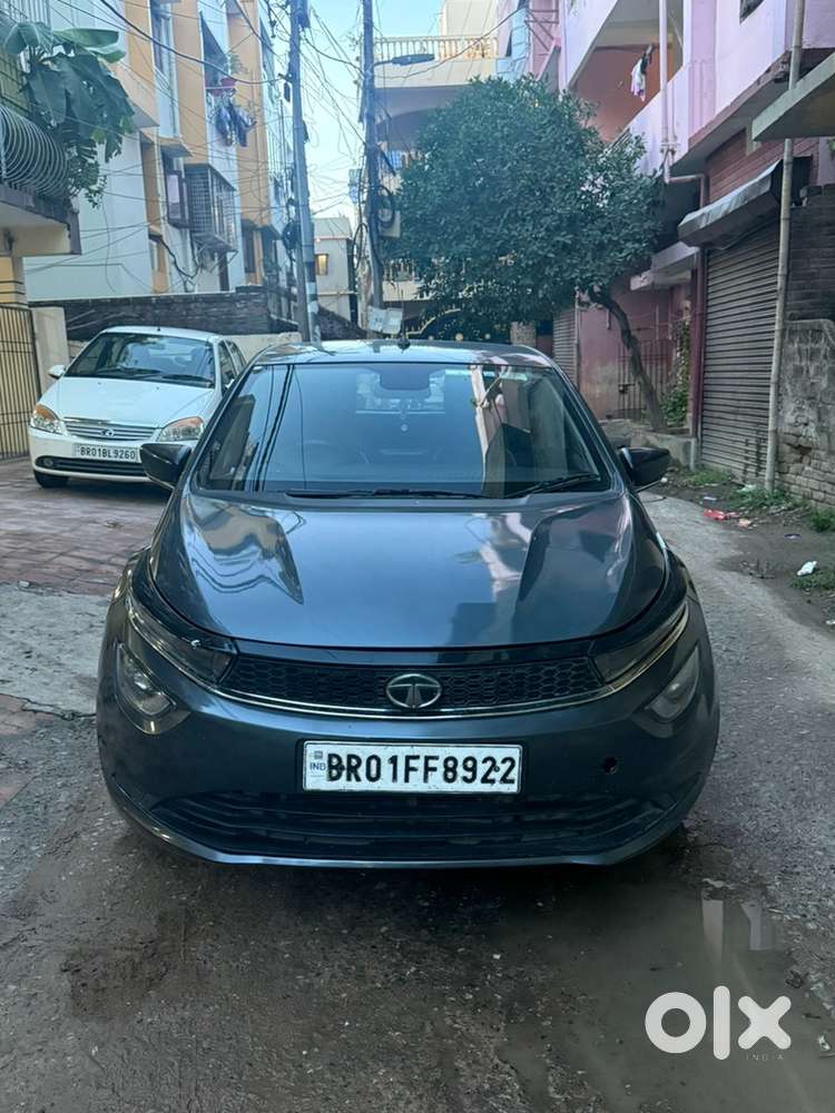 Tata Altroz Petrol 2021