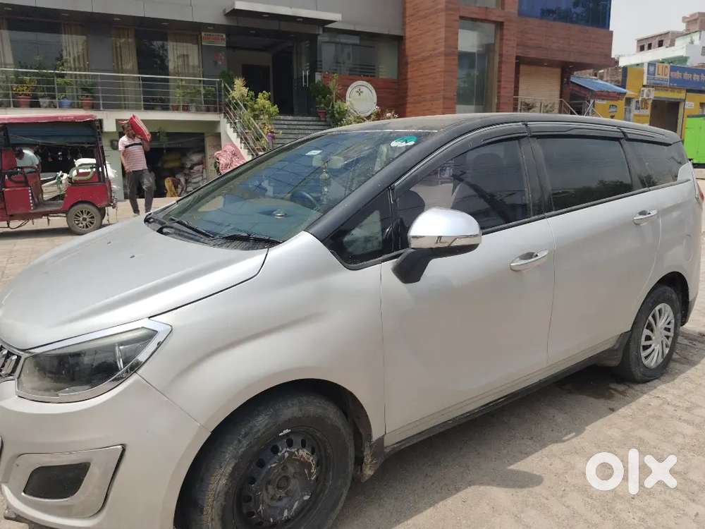 Mahindra Marazzo 2018 Diesel 65000 Km Driven