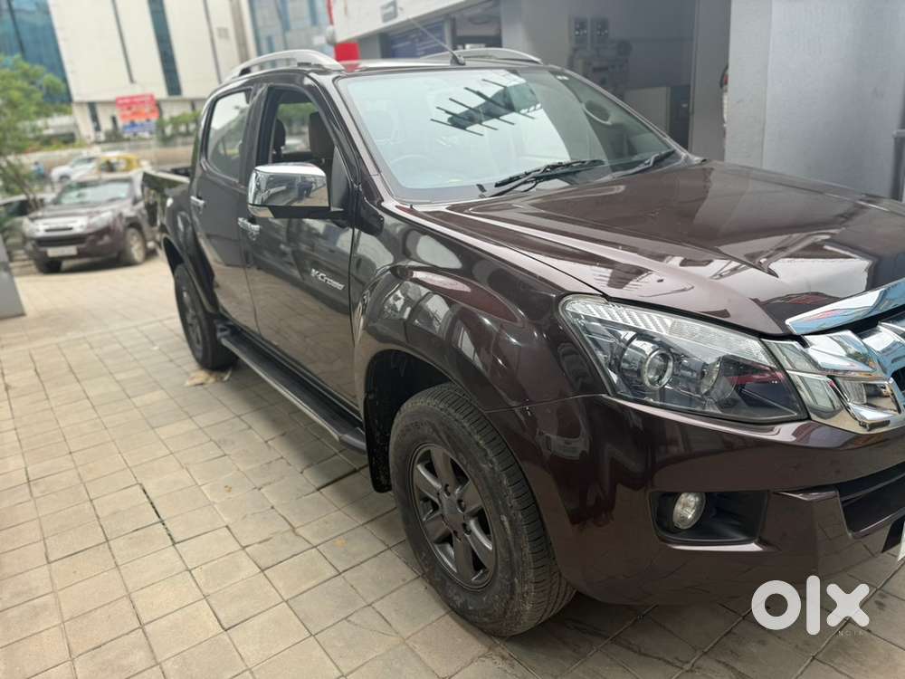 Isuzu V-cross 2017 Diesel 75000 Km Driven