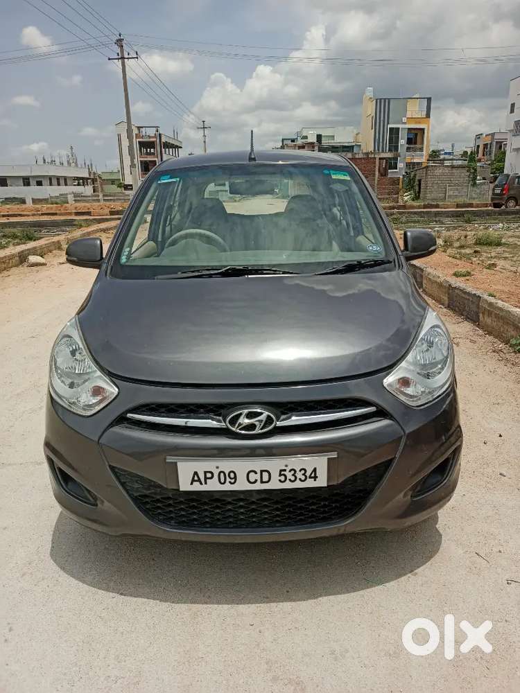 Hyundai I10 2011 Petrol 68500 Km Driven
