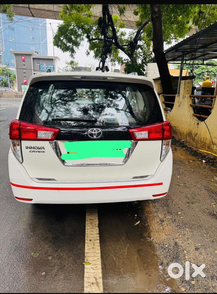 Toyota Innova Crysta Diesel 2025