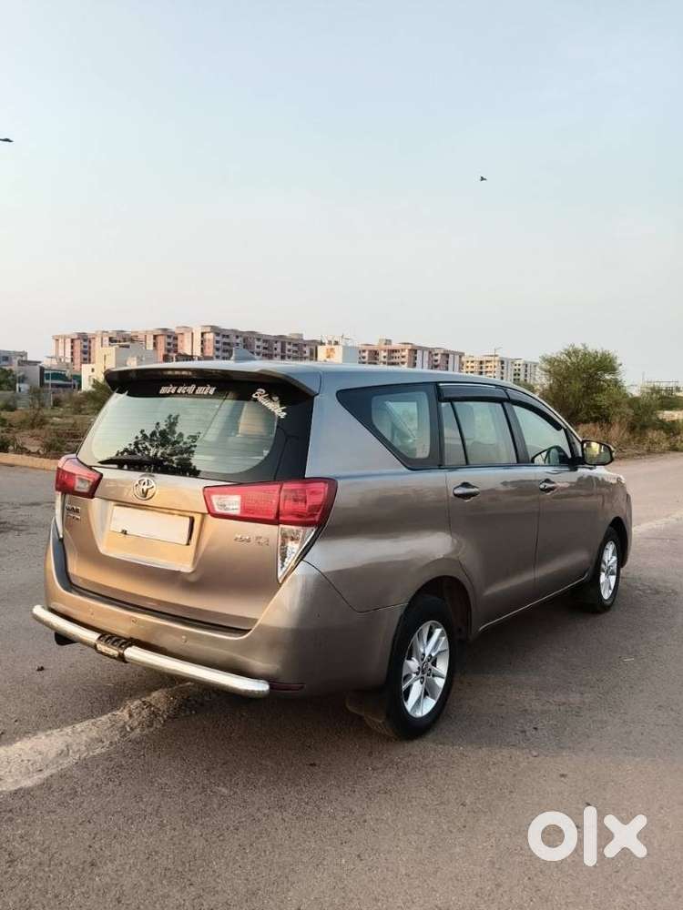 Toyota Innova Crysta 2.4 G Mt 8s, 2018, Diesel