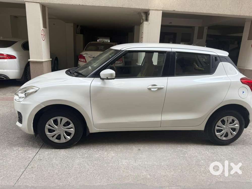 Maruti Suzuki Swift Vvt Vxi, 2021, Petrol