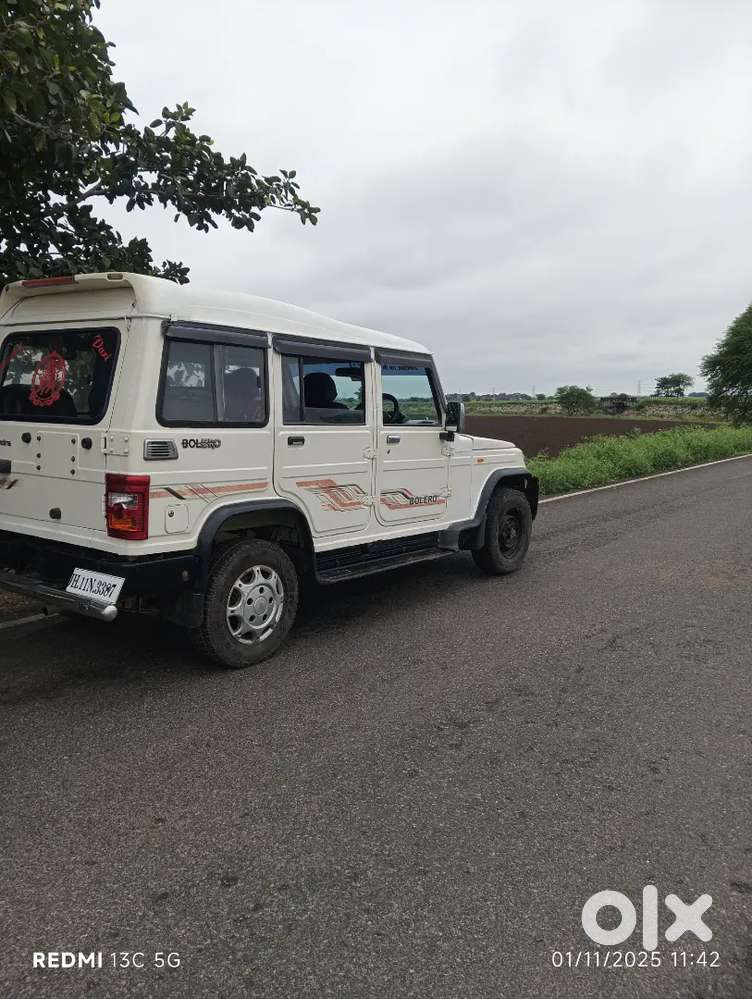 Mahindra Bolero   2015. Modal Good Candisan