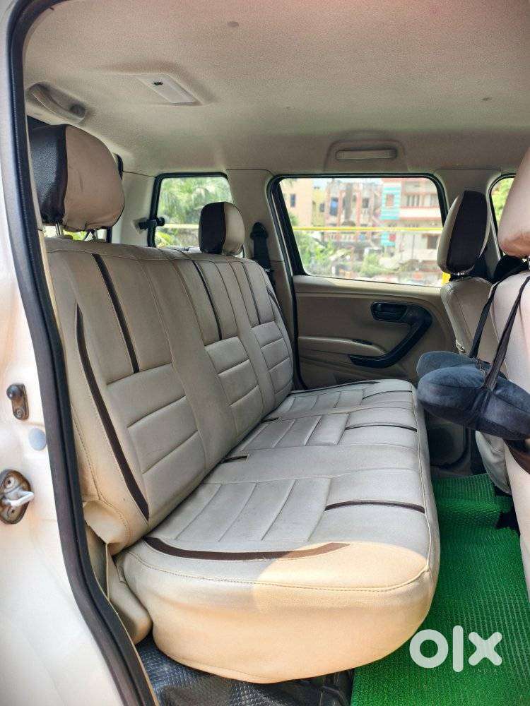 Mahindra Tuv 300 T6 Plus, 2017, Diesel