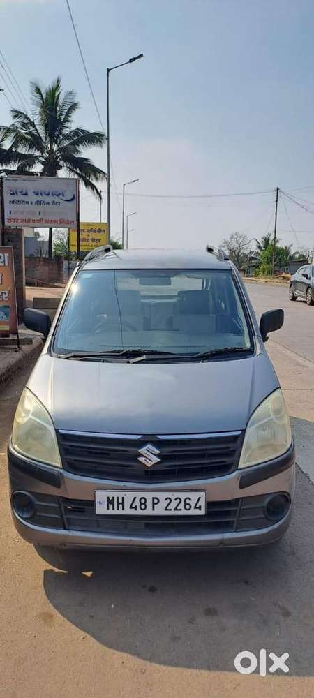 Maruti Suzuki Wagon R 2013 Petrol Well Maintained