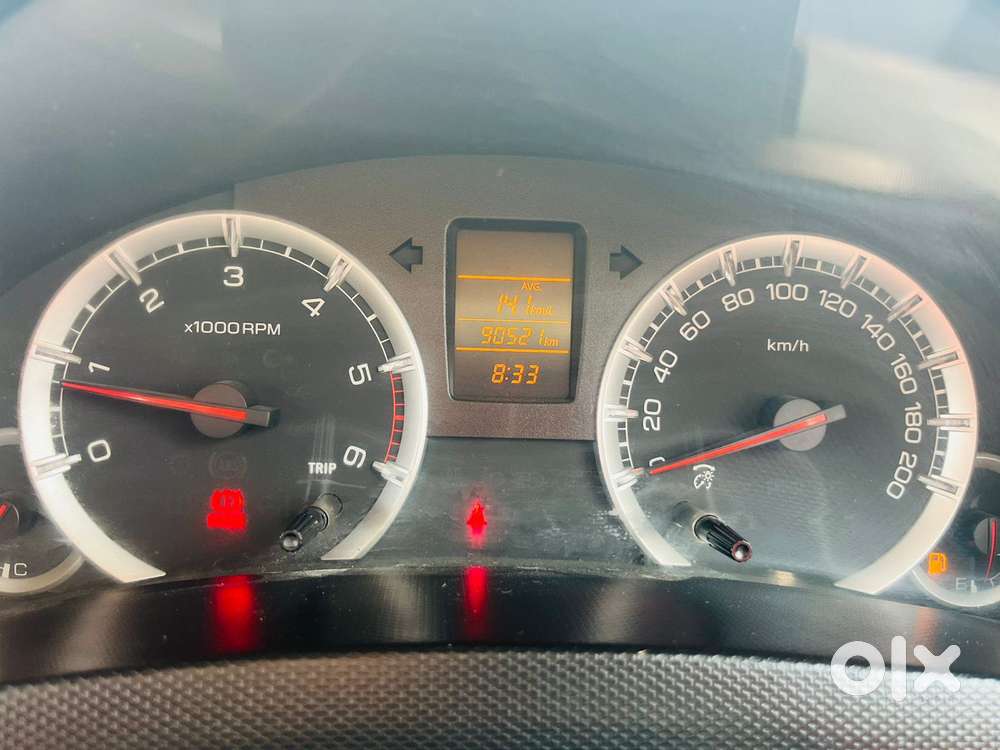 Maruti Suzuki Swift Dzire Vdi Bsiv, 2014, Diesel