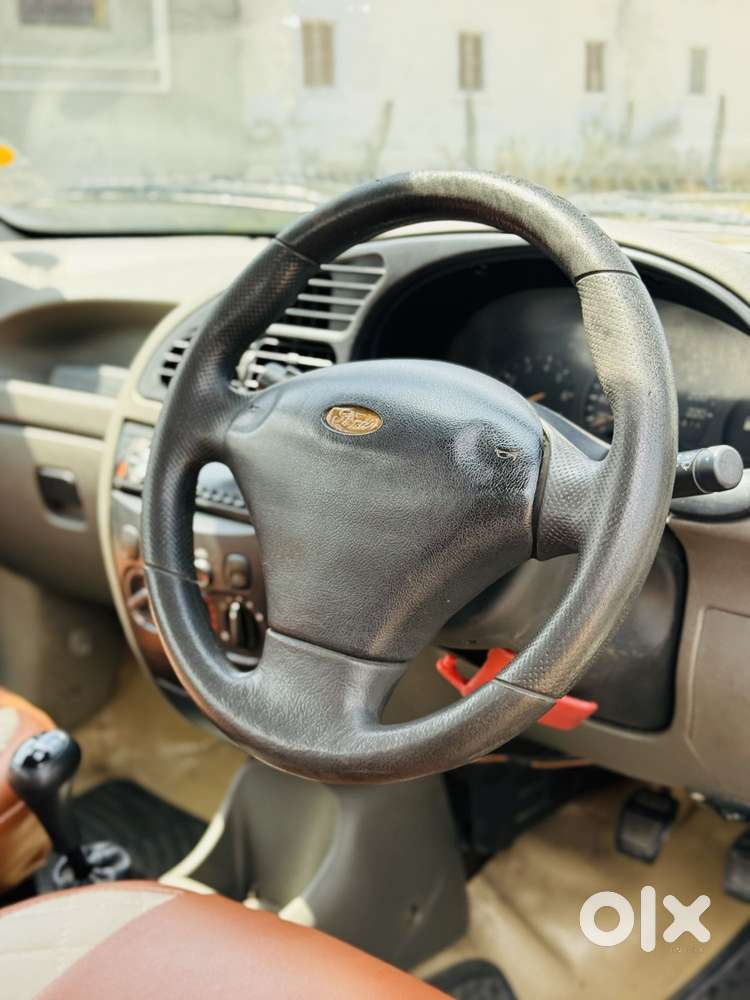 Ford Ikon 1.6 Zxi Nxt, 2006, Petrol