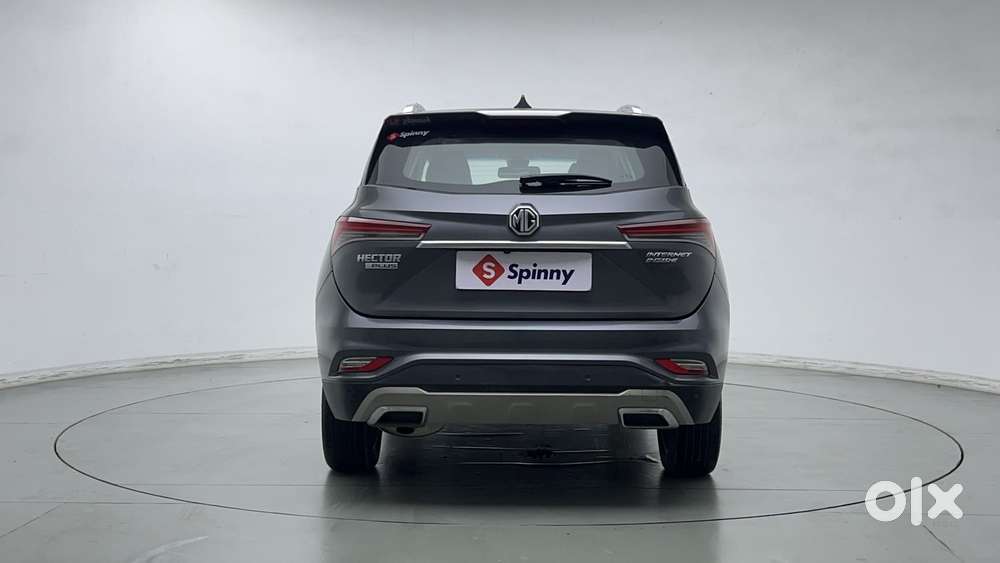 Mg Hector Plus 1.5 Sharp Turbo Cvt 6 Str, 2022, Petrol
