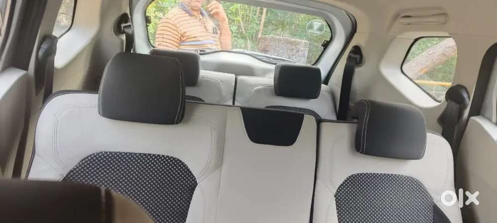 Renault Triber Car