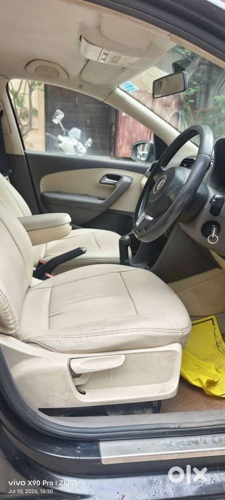 Volkswagen Vento Petrol Highline, 2011, Petrol