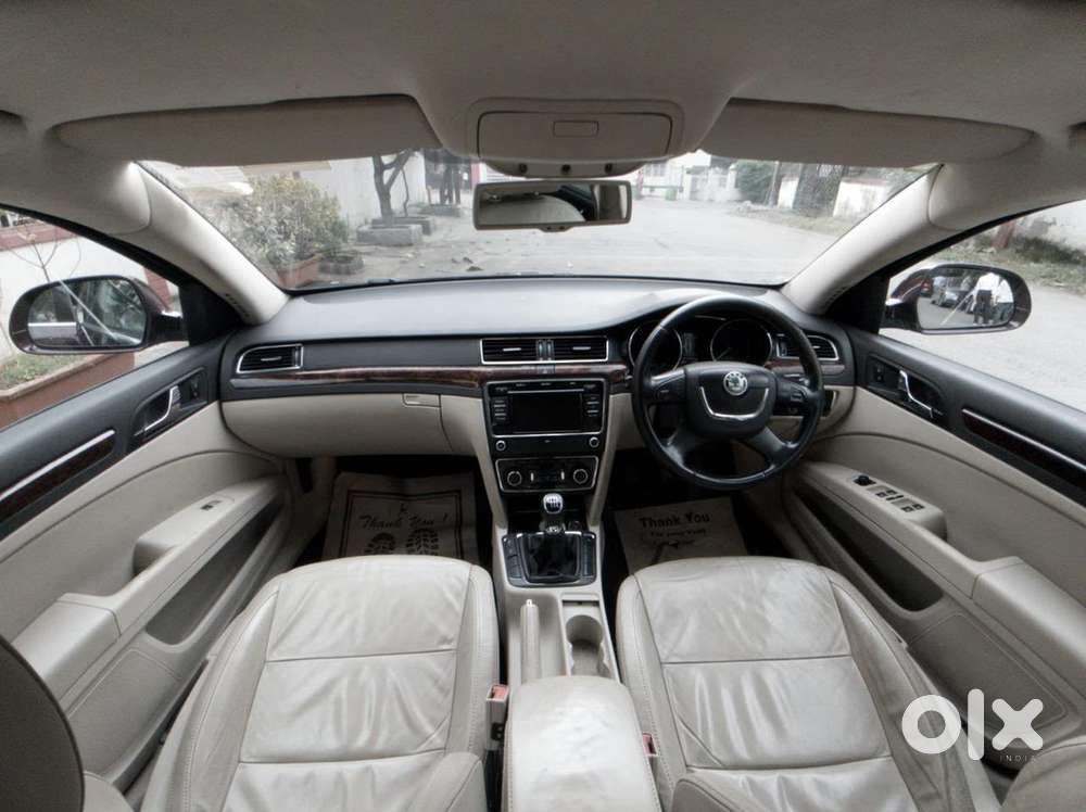 Skoda Superb 2013 Petrol