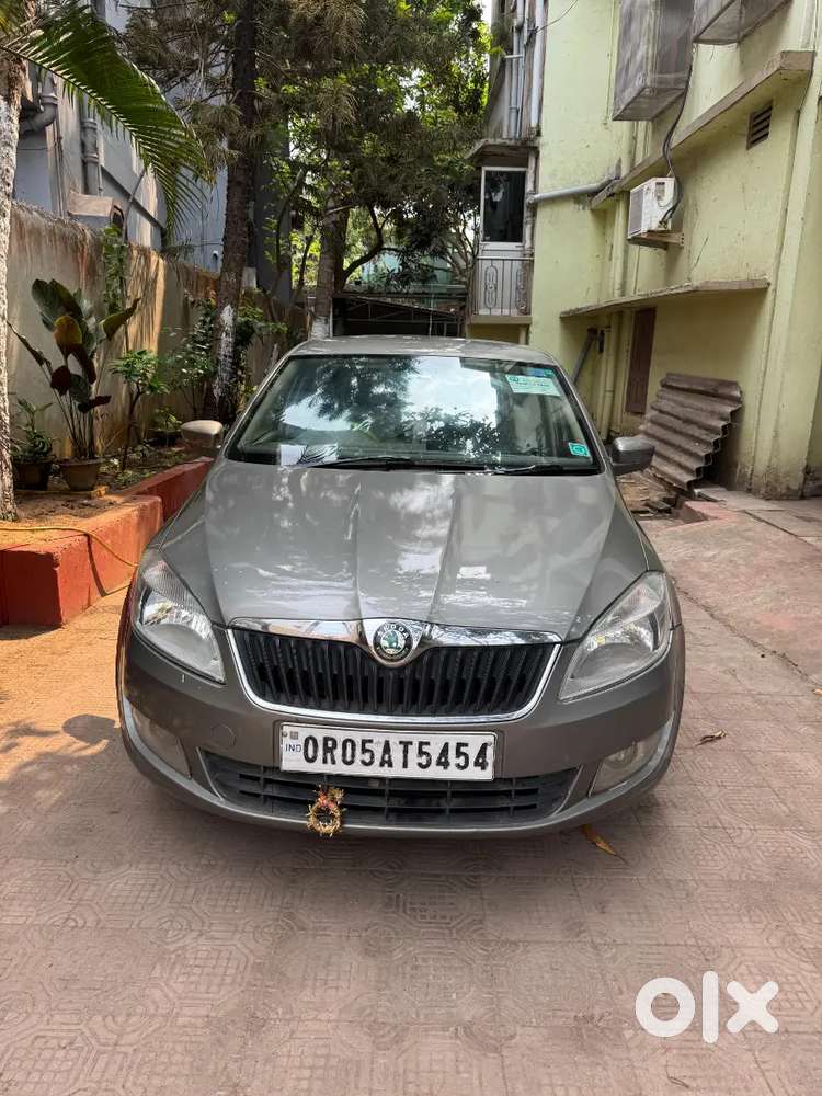 Skoda Rapid Tsi 2012