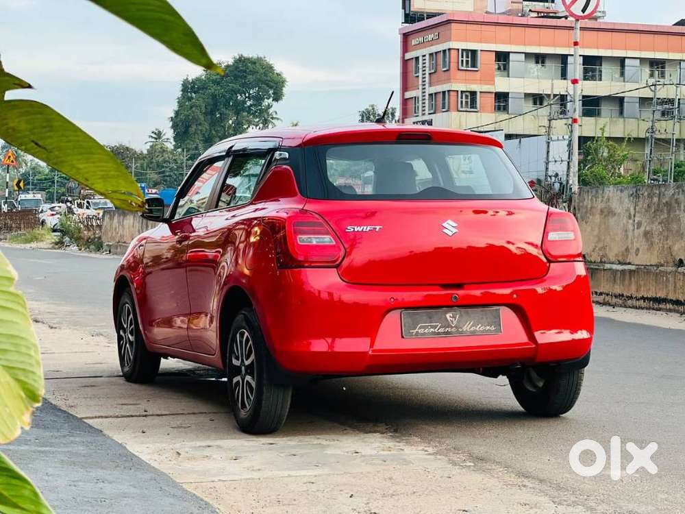Maruti Suzuki Swift Vxi With Abs, 2019, Petrol