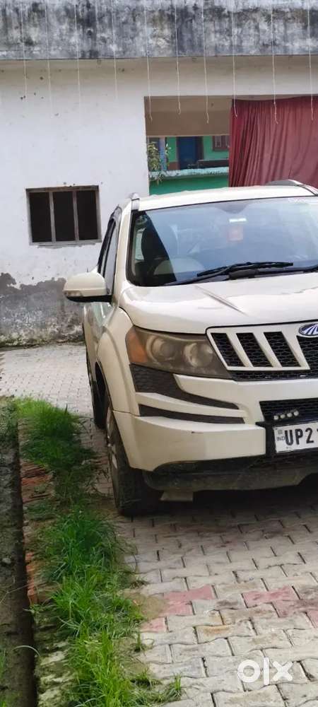 Mahindra Xuv500 2015