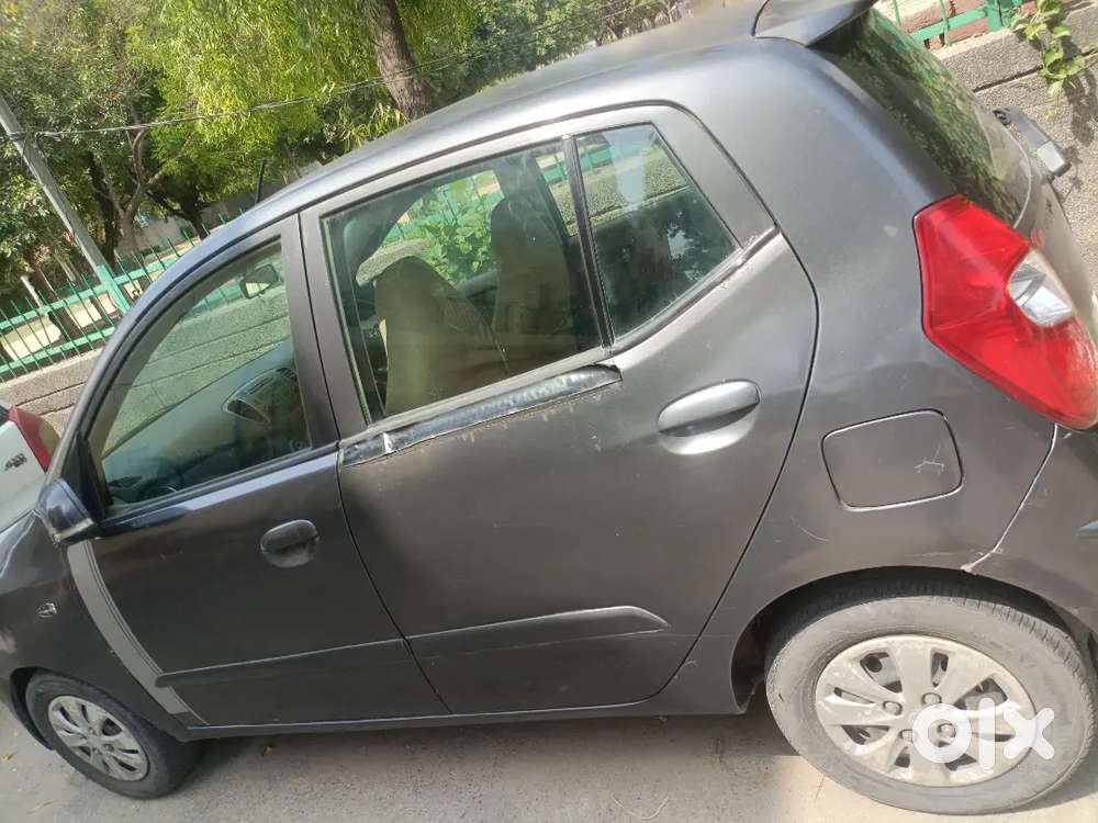 Hyundai I10 2012 Cng & Hybrids 80000 Km Driven
