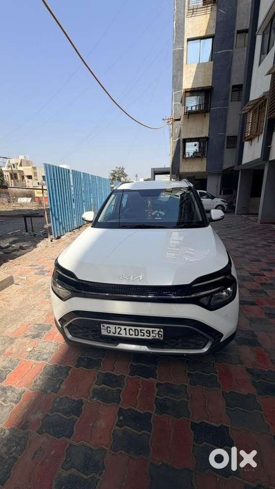 Kia Carens 2023 Petrol Good Condition