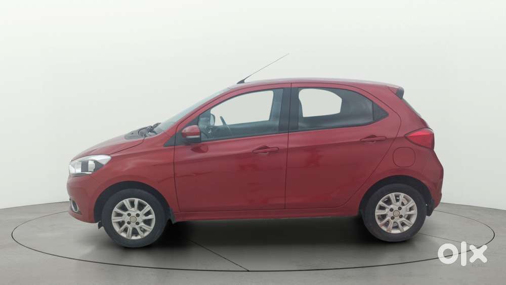 Tata Tiago 1.2 Revotron Xza, 2017, Petrol