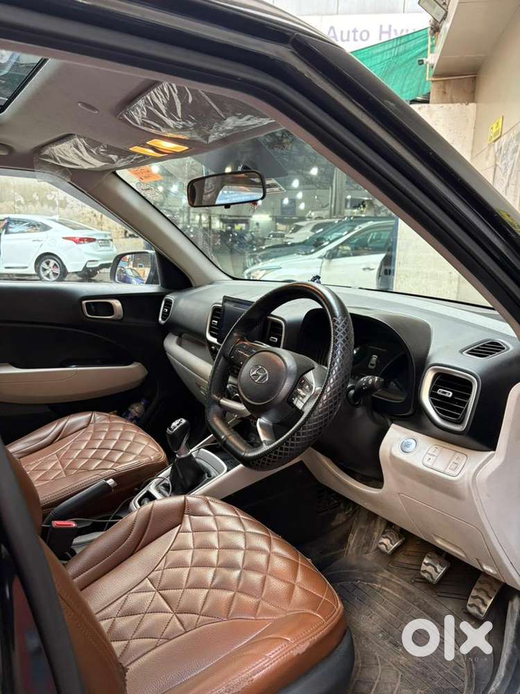 Hyundai Venue 2025 Diesel Well Maintained
