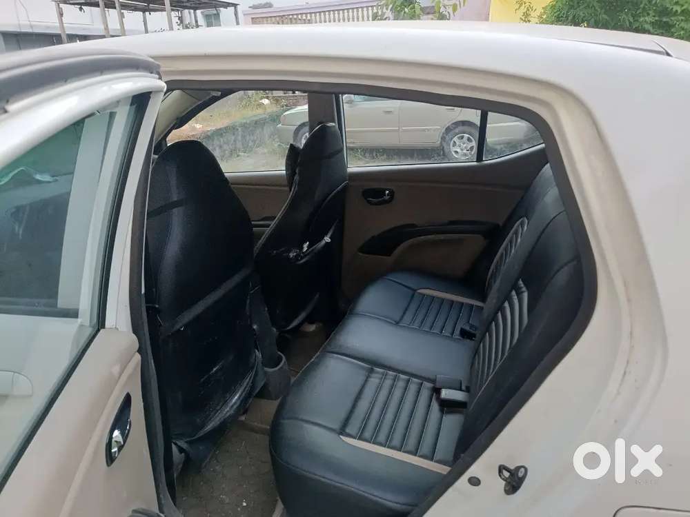 Hyundai I10 Sportz 2015