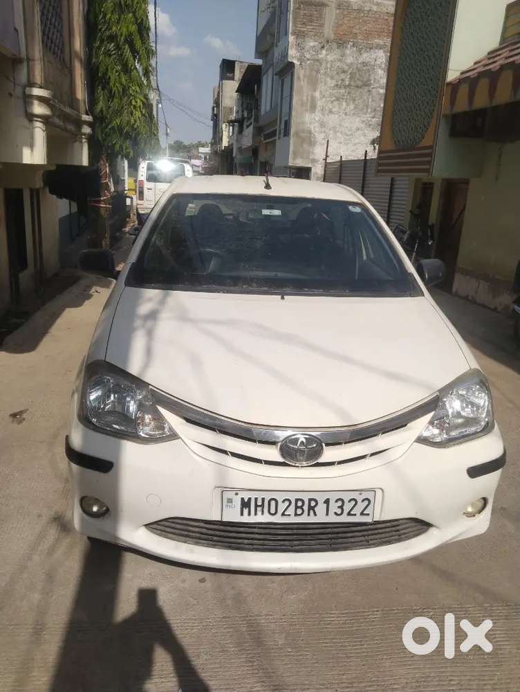 Toyota Etios 2011 Petrol Well Maintained