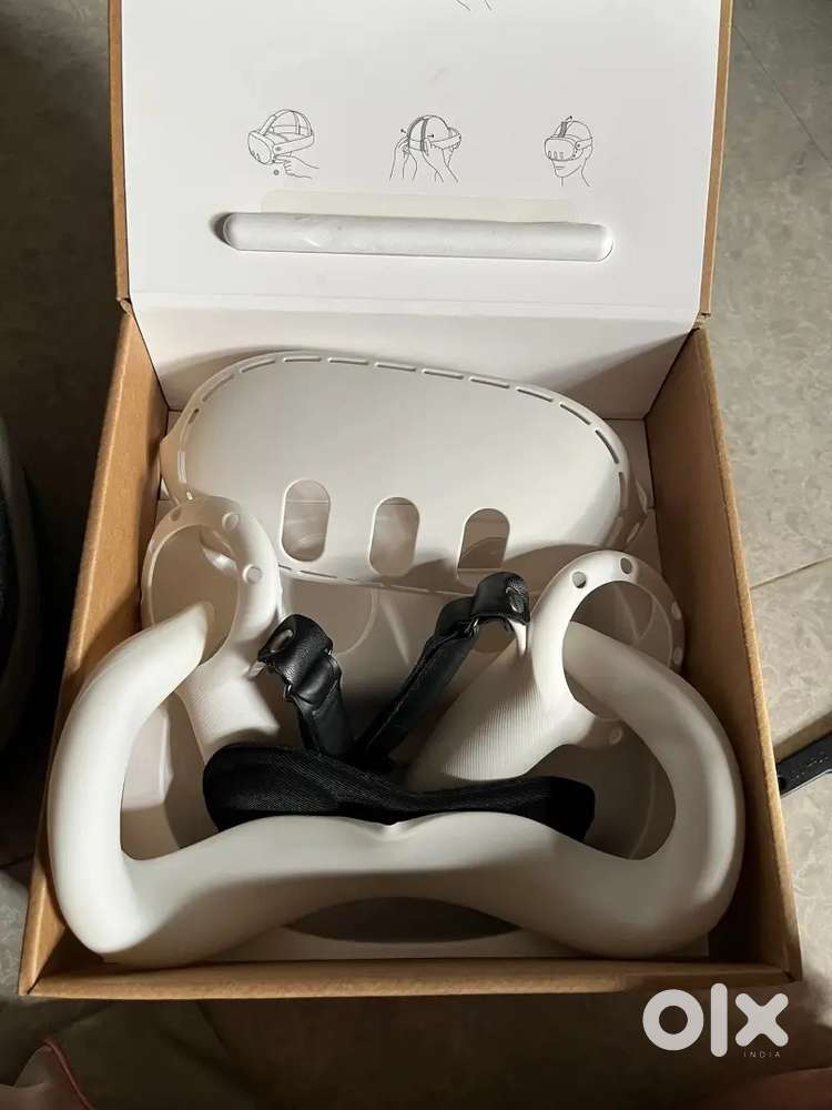 Meta Quest 3 Advanced All-in-One VR Headset – 128GB