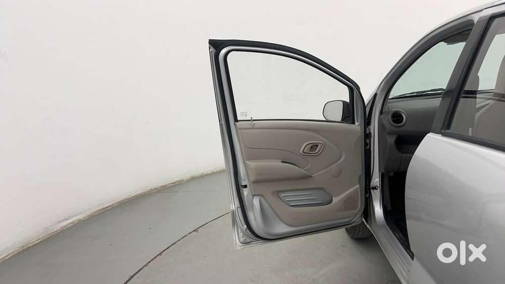 Datsun Redigo T Option, 2017, Petrol