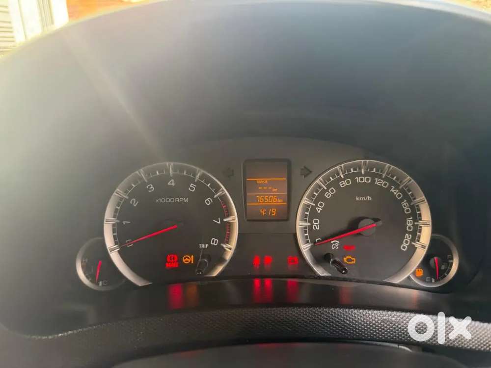 Maruti Suzuki Swift 2017 Petrol 76600 Km Driven