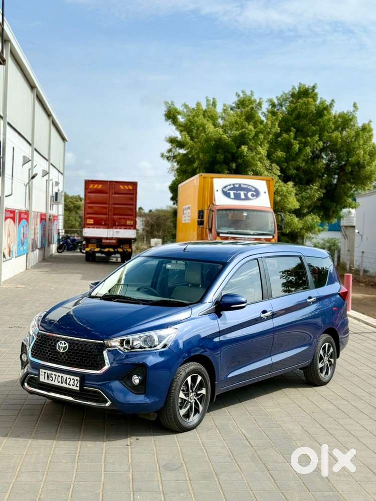 2026 Toyota Rumion V Petrol+hybrid Automatic