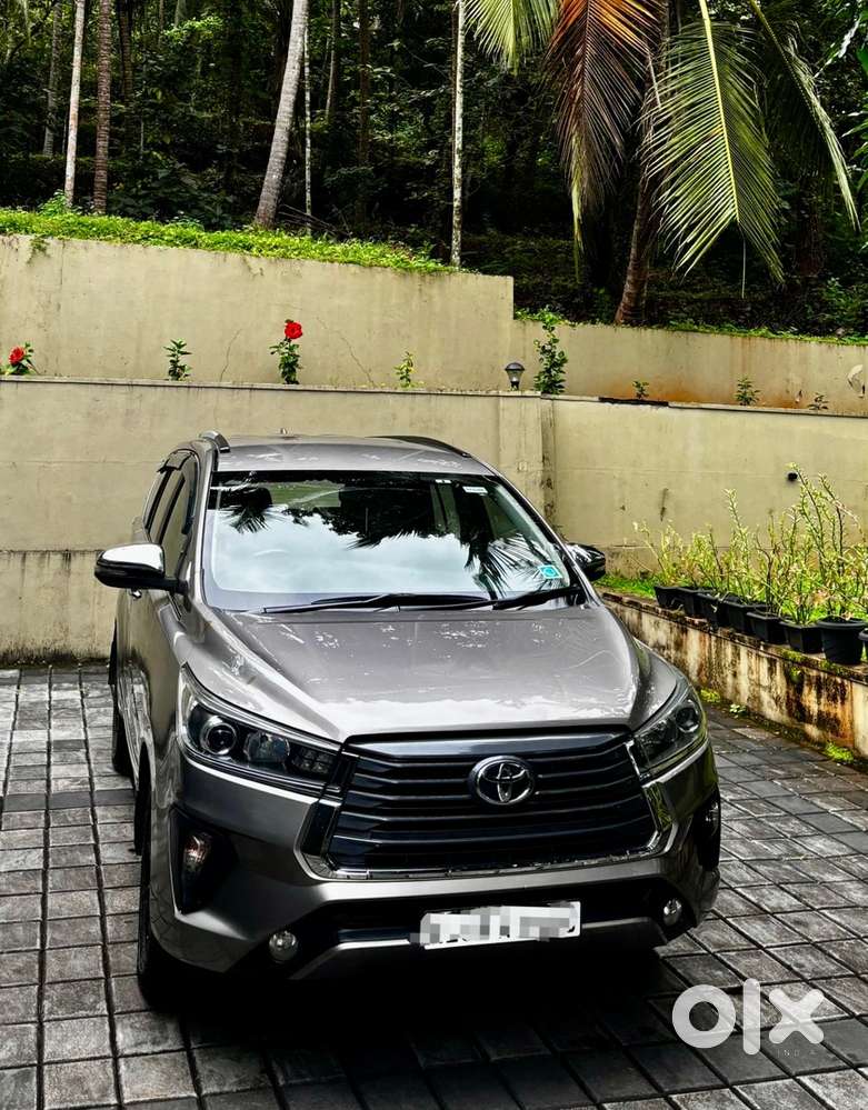 Toyota Innova Crysta 2016 Diesel Original Kerala(kl 58)