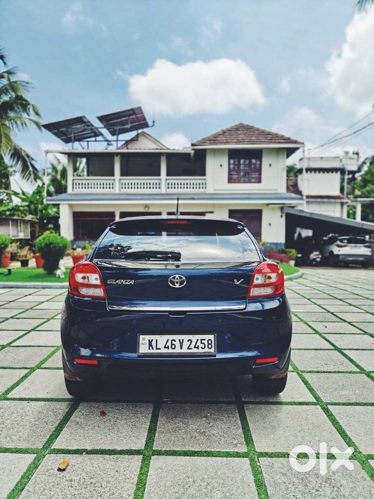 Toyota Glanza V Cvt, 2020, Petrol