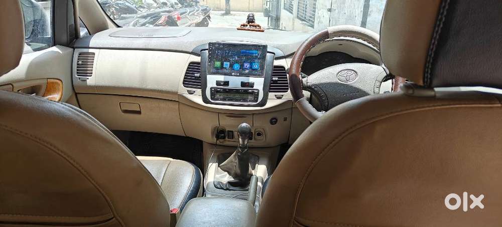 Well Maintained 2012 Innova 7 Seater