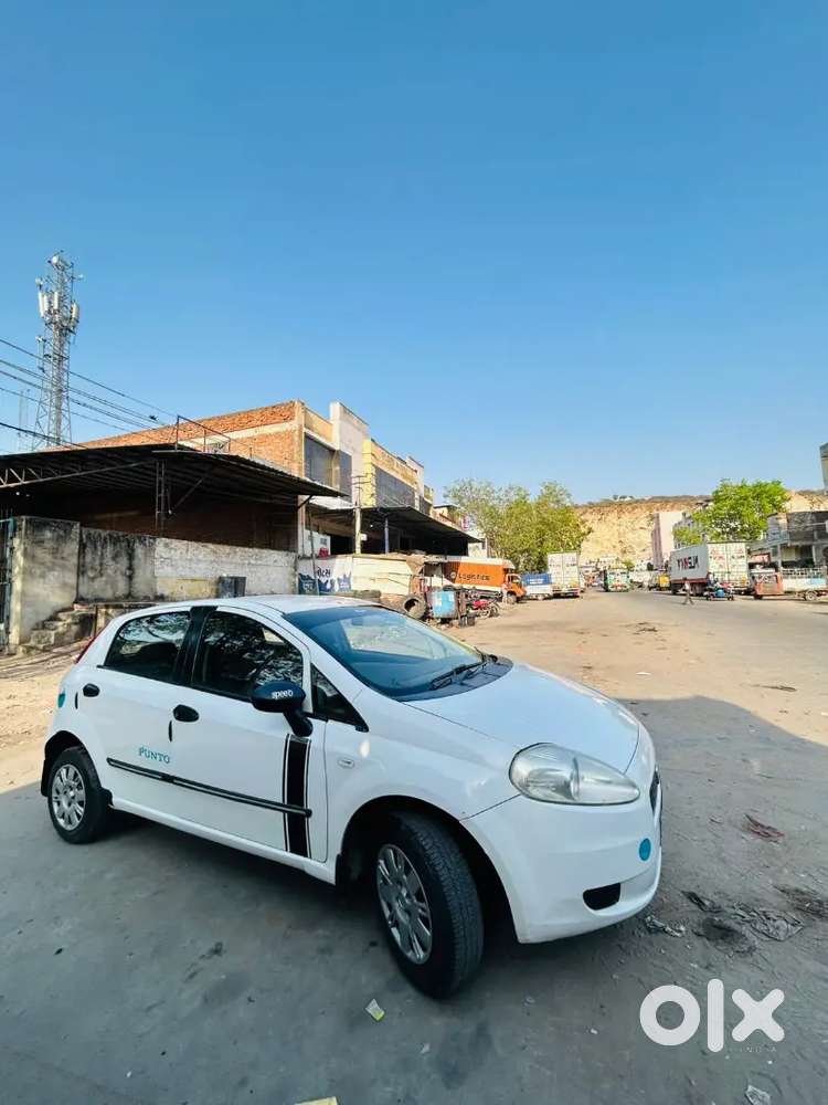 Fiat Punto Active 2011 Diesel Car