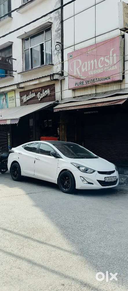 Hyundai New Elantra 2016