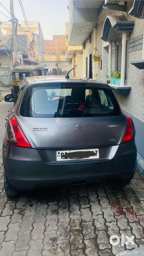 Maruti Suzuki Swift 2017 Petrol Well Maintained