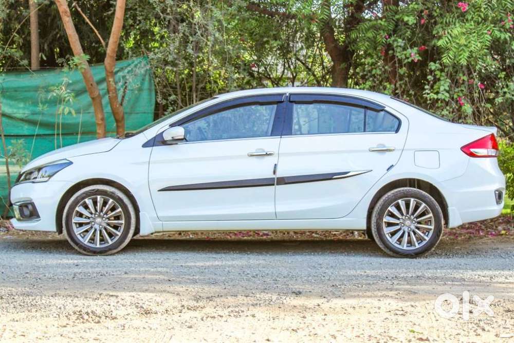 Maruti Suzuki Ciaz Smart Hybrid Alpha , 2023, Petrol