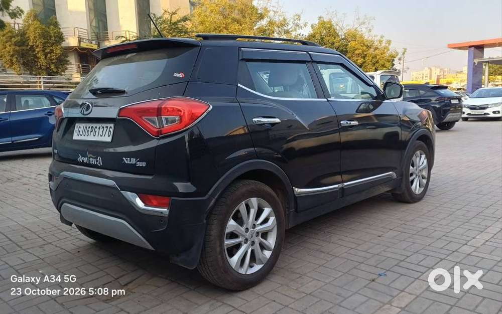 Mahindra Xuv300 W8 Option Diesel, 2021, Diesel
