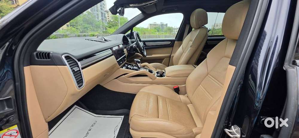 Porsche Cayenne Platinum Edition, 2022, Petrol