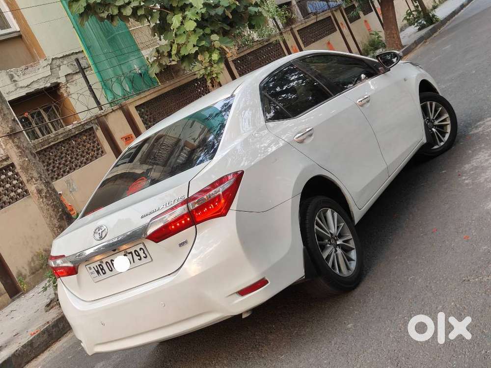 2015 Corola Altis