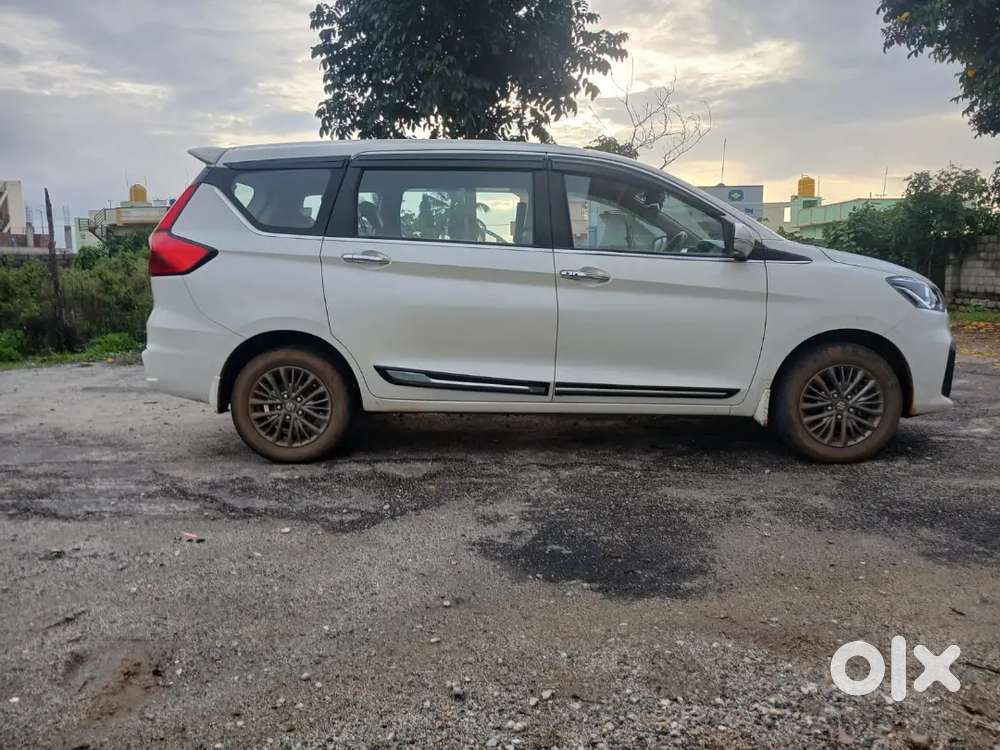 Maruti Suzuki Ertiga Zxi Plus Smart Hybrid