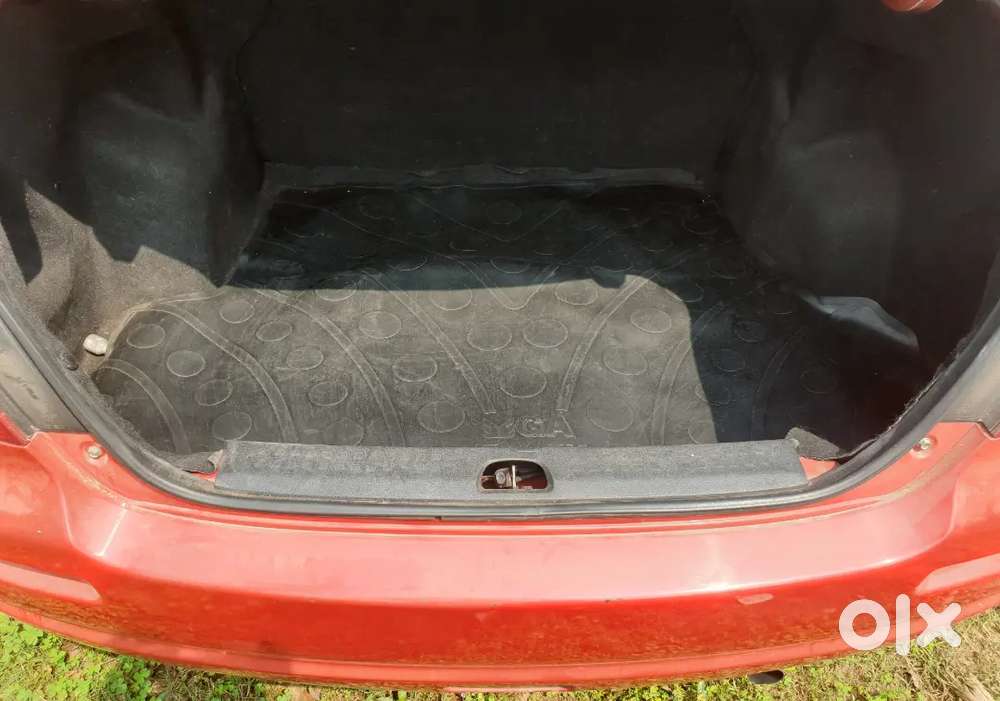 Swift Dzire 2011
