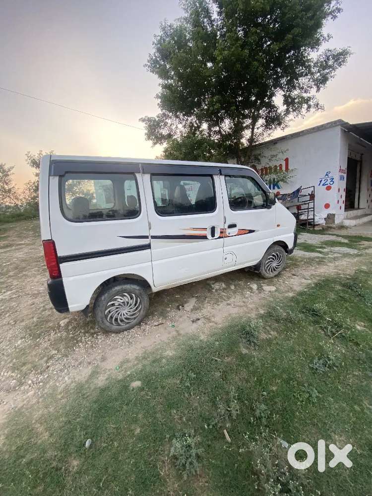Maruti Suzuki Eeco 2017