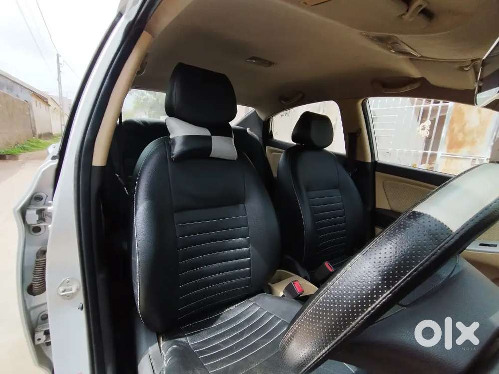 Hyundai Verna 2012