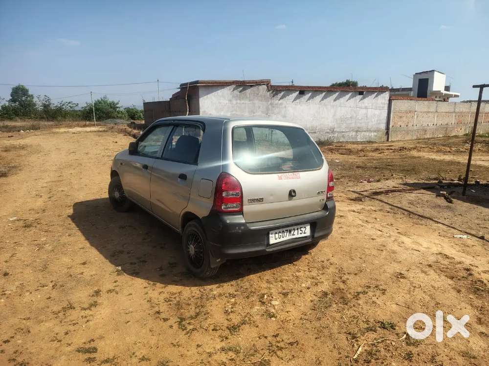 New Condition Me H Officer Ki Gadi H