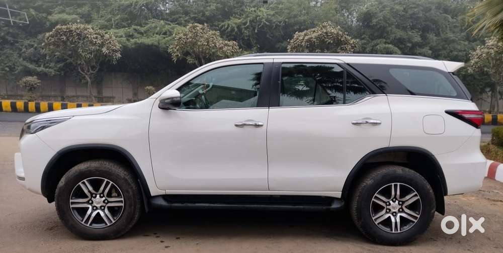 Toyota Fortuner 4x2 Mt 2.8 Diesel, 2023, Diesel