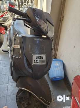 Olx 2nd best sale hand activa