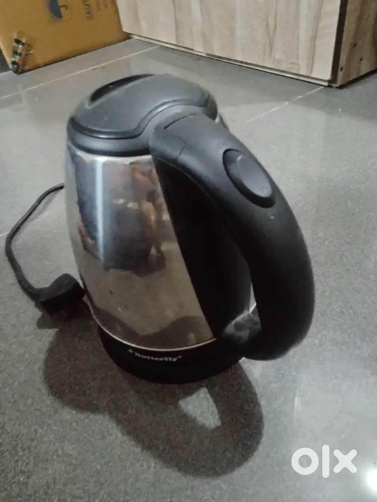 Butterfly electric kettle