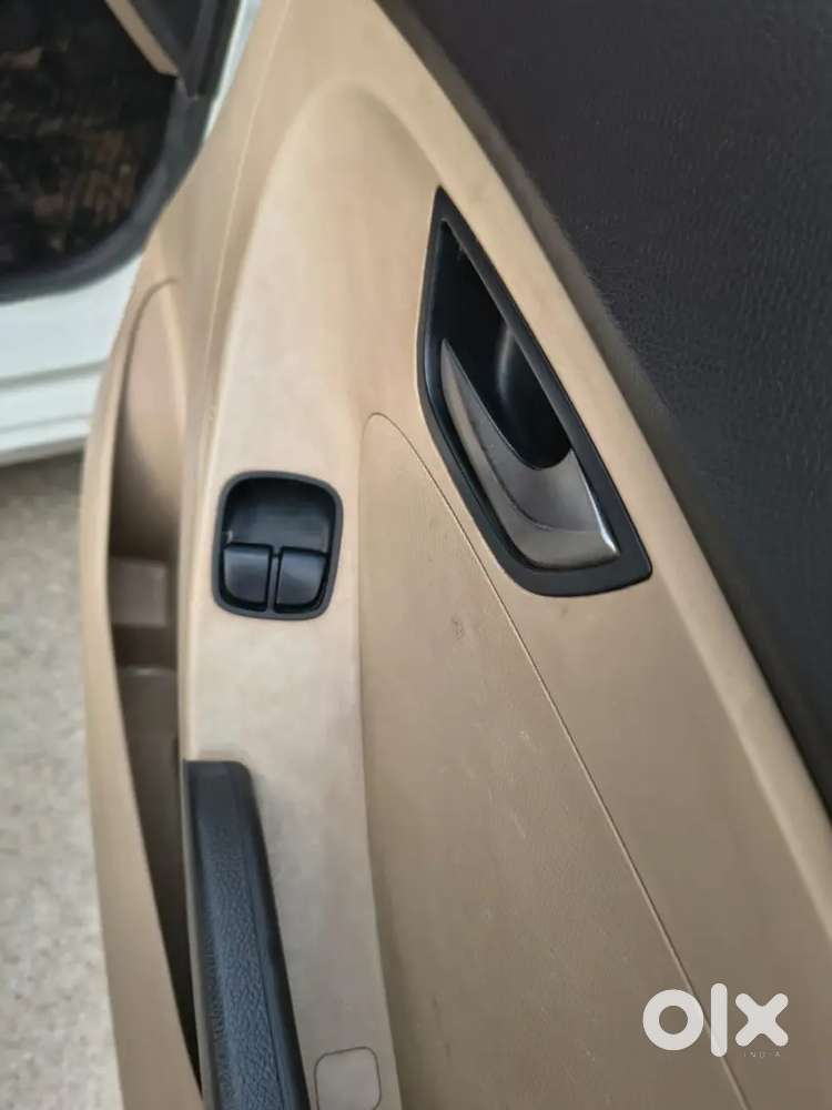 Hyundai Eon Sportz 2012