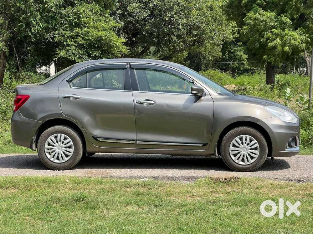 Maruti Suzuki Swift Dzire 1.3 Vxi, 2023, Petrol